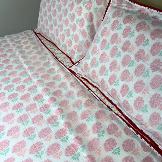 Handcrafted Laligurash Bloom Blanket Set